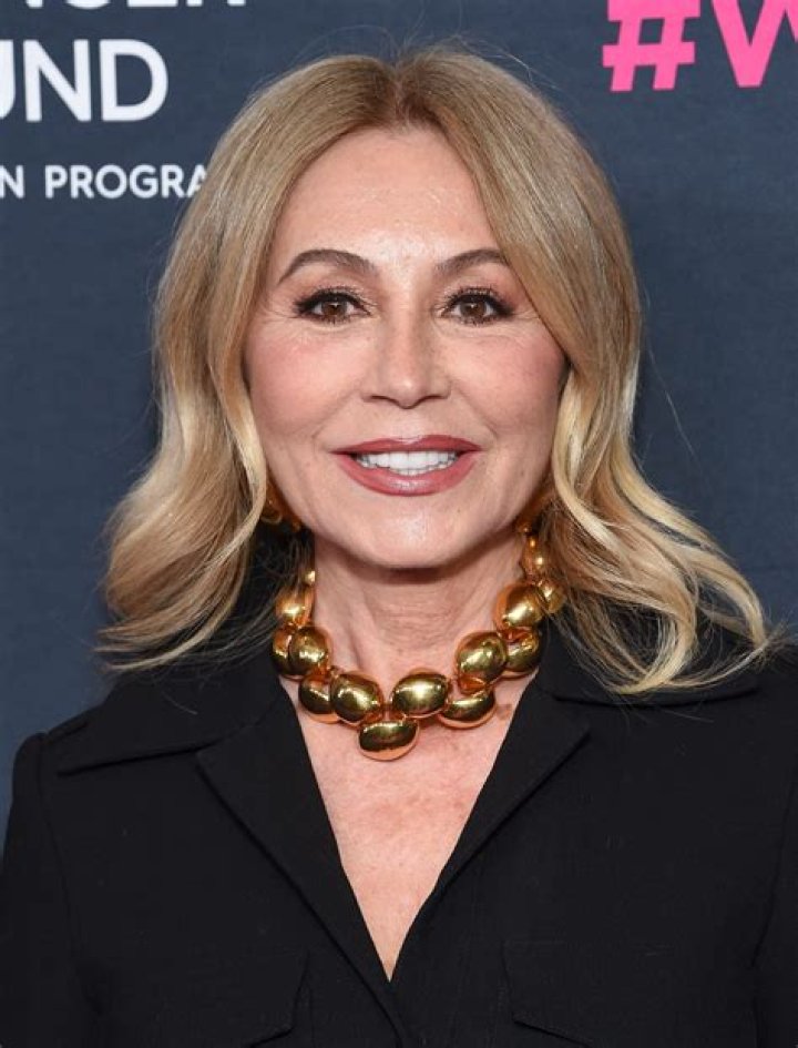 Anastasia Soare Net Worth and Earnings 2022