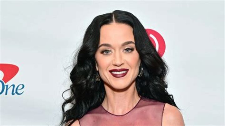 Catherine "Lana" Perry Net Worth and Earnings 2022