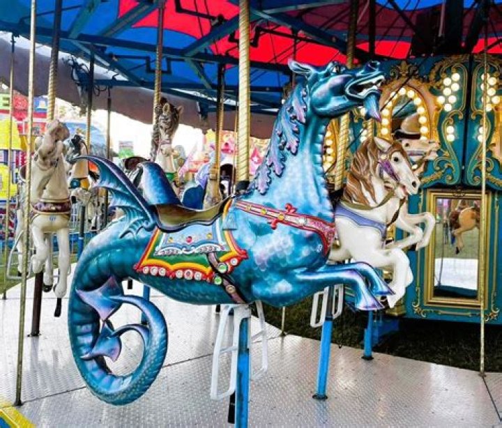 Chesterfield Towne Center Carnival | Macaroni KID Richmond