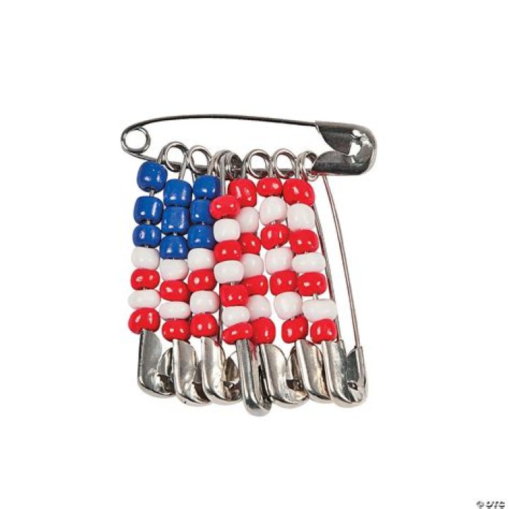 How To Make A Beaded American Flag Pin