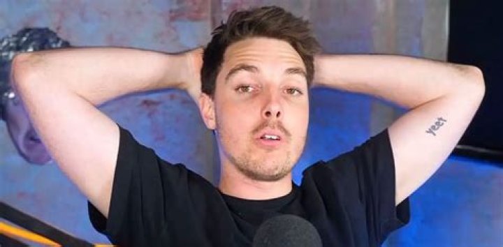 LazarBeam Net Worth 2024 | income, career & bio