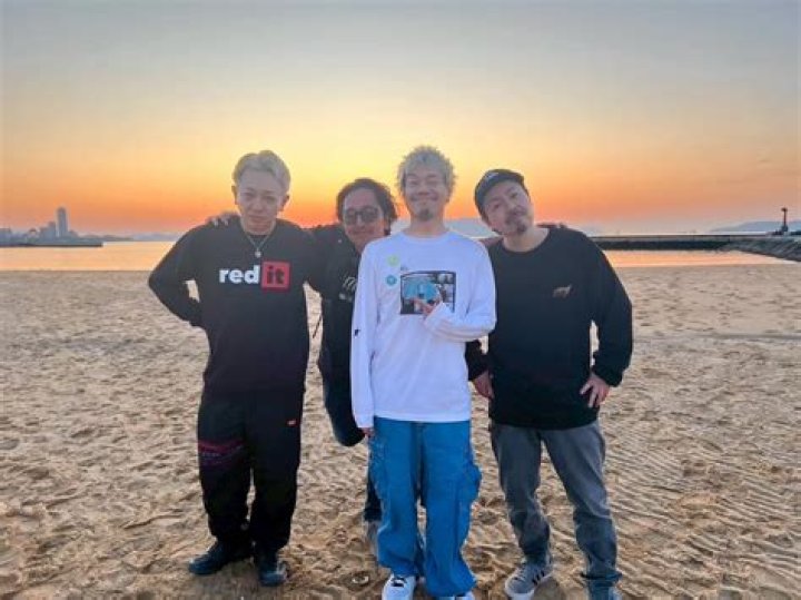 NAOKI(10FEET)は現在、結婚して子供がいる？嫁と馴れ初め。髪型とベースの機種