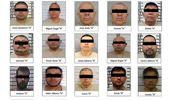 “Supongo que cuando estoy en El Salvador soy blanca y cuando pongo pie en Estados Unidos agarro color” – Adriana Ramirez
