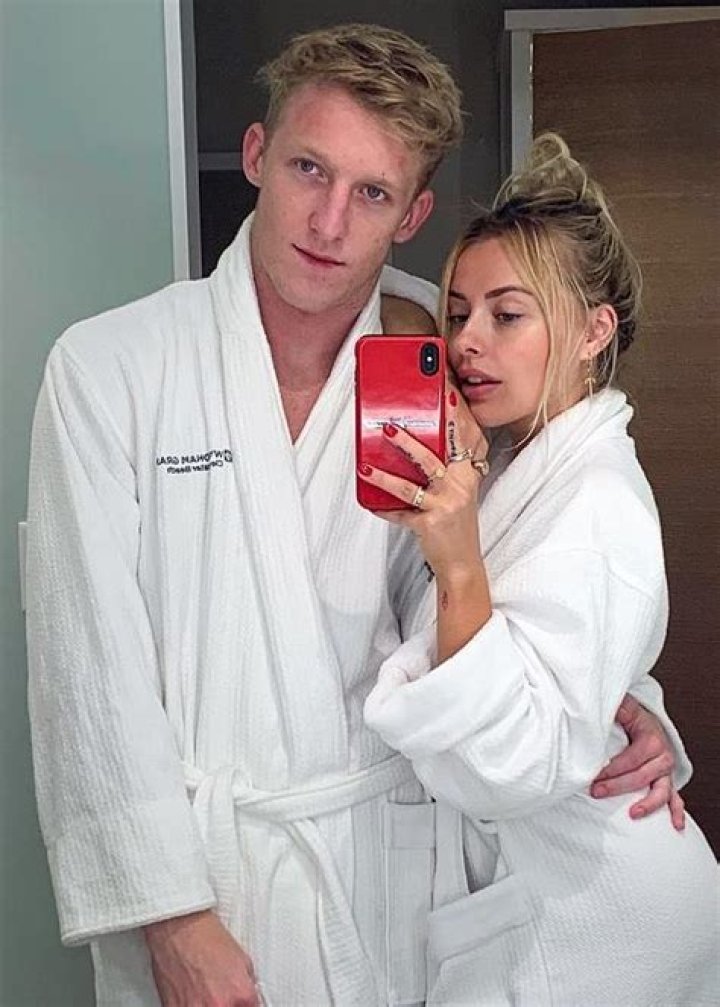 Tfue: Girlfriend, Family, Setup, Prize Money & Net Worth